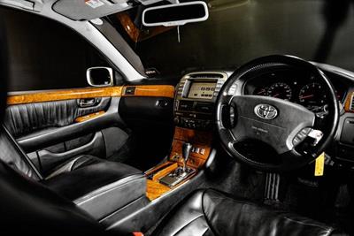 2000 Toyota Celsior - Thumbnail