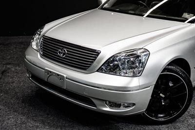 2000 Toyota Celsior - Thumbnail