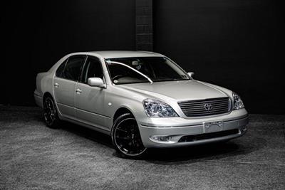 2000 Toyota Celsior - Thumbnail