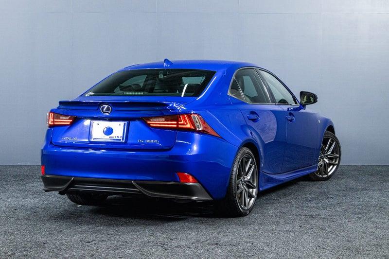 2014 Lexus IS 300h