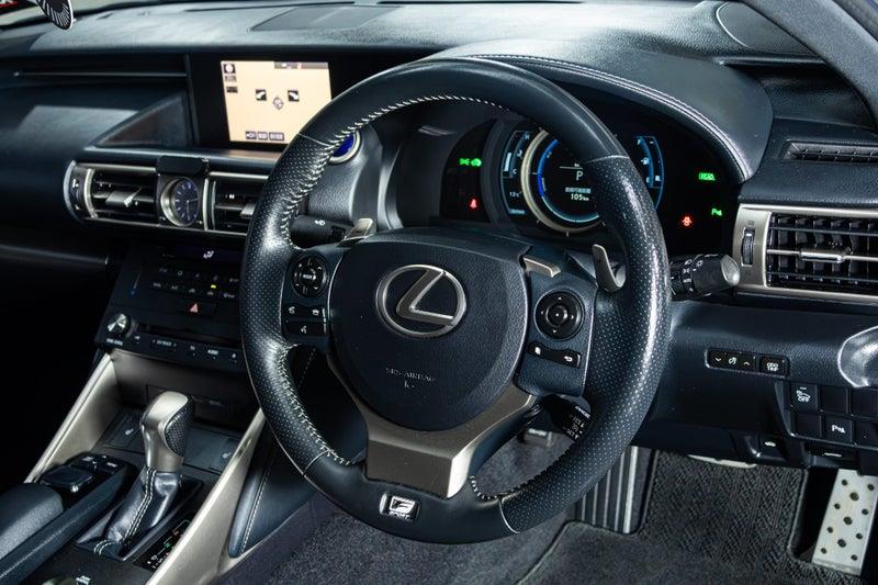 2014 Lexus IS 300h