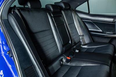 2014 Lexus IS 300h - Thumbnail