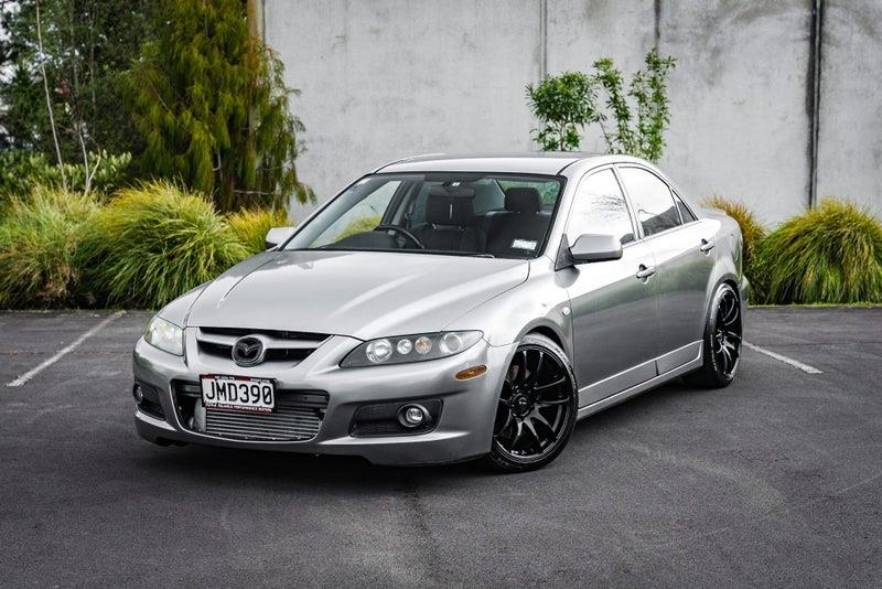 2005 Mazda Atenza