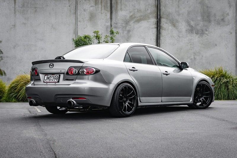 2005 Mazda Atenza
