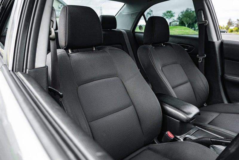 2005 Mazda Atenza