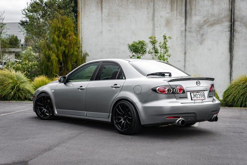 2005 Mazda Atenza