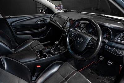 2017 Holden Commodore - Thumbnail