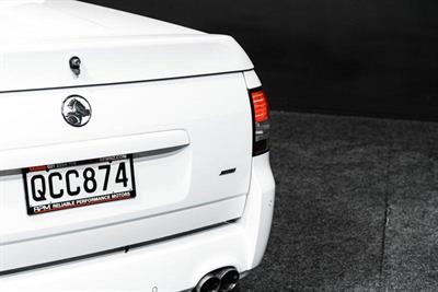 2017 Holden Commodore - Thumbnail