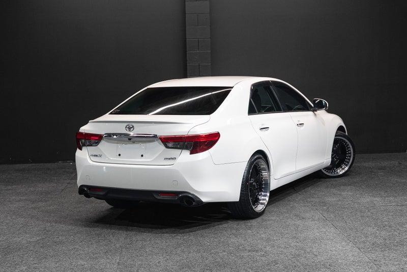 2013 Toyota MARK-X
