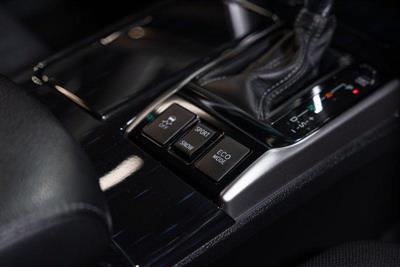 2013 Toyota MARK-X - Thumbnail