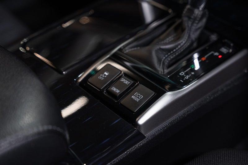 2013 Toyota MARK-X