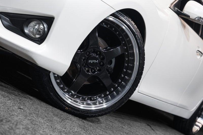 2013 Toyota MARK-X