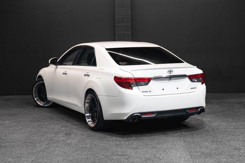 2013 Toyota MARK-X