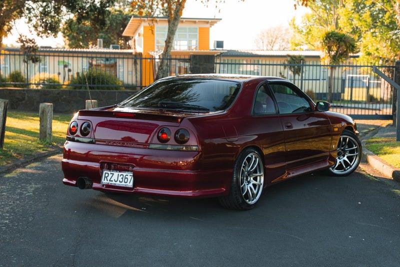 1996 Nissan Skyline