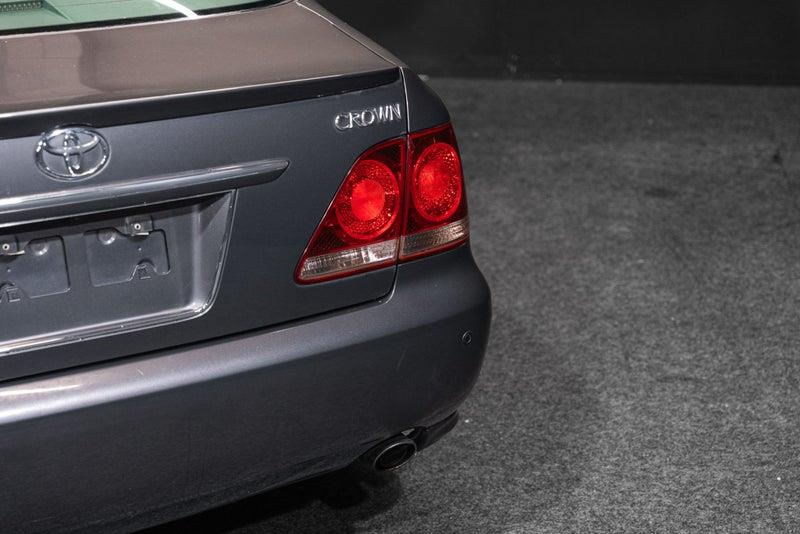 2005 Toyota Crown