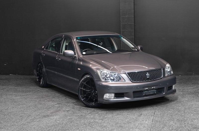 2005 Toyota Crown