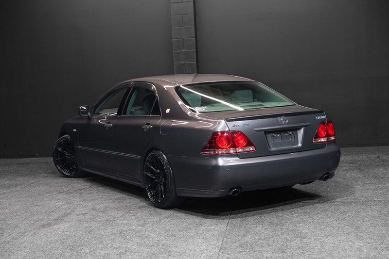 2005 Toyota Crown