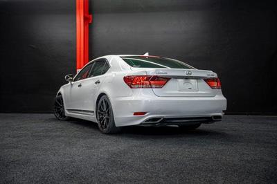 2015 Lexus LS 460 - Thumbnail