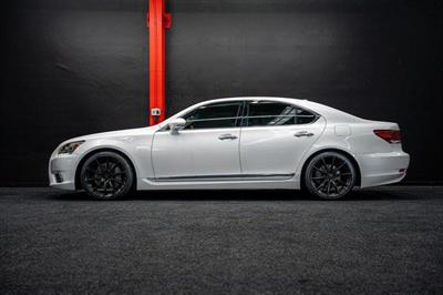 2015 Lexus LS 460 - Thumbnail