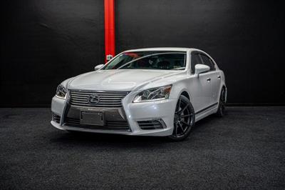2015 Lexus LS 460 - Thumbnail