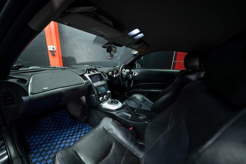 2005 Nissan Fairlady