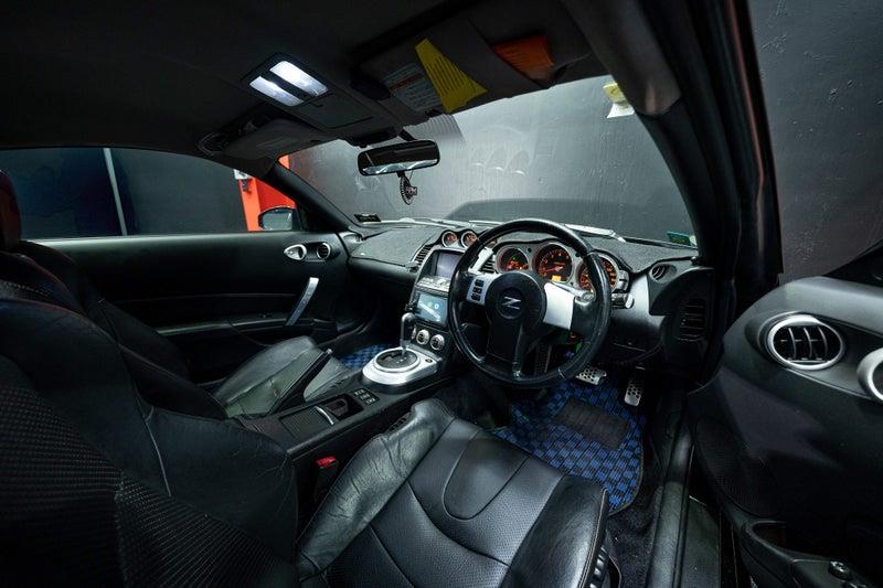 2005 Nissan Fairlady