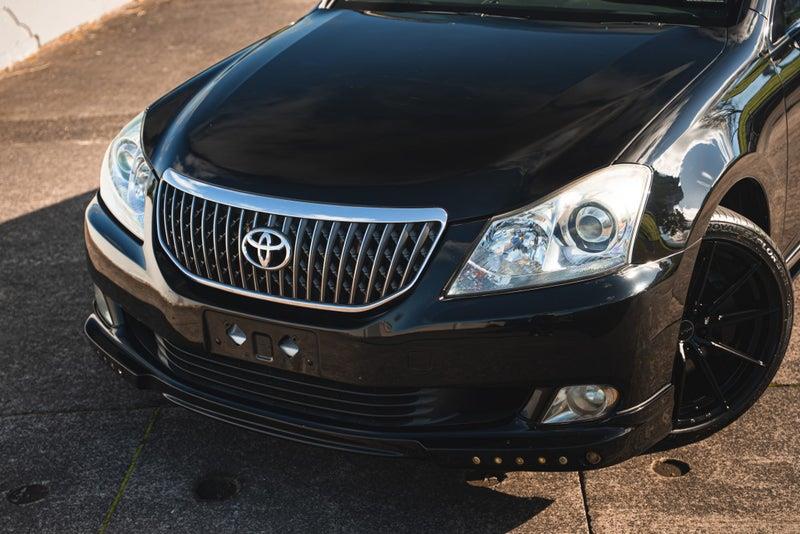 2012 Toyota Crown