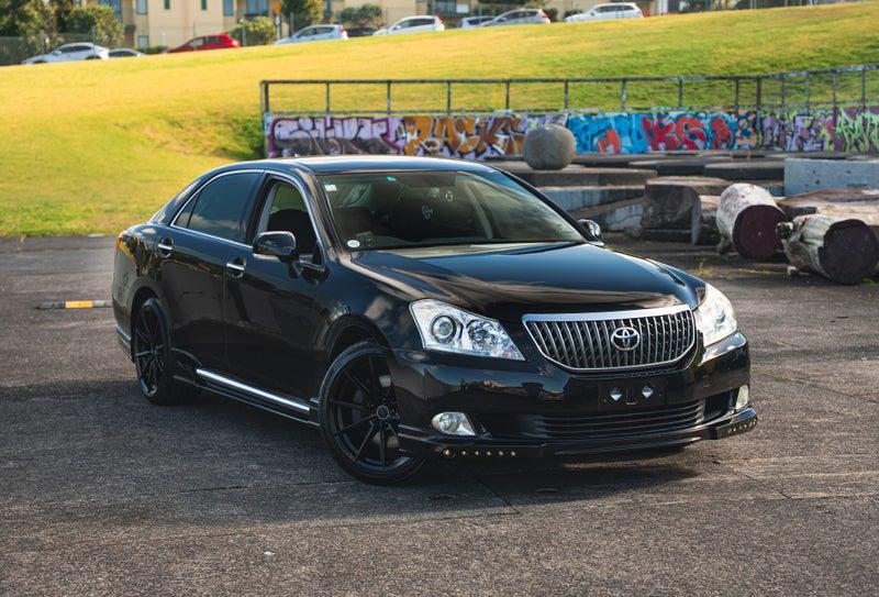 2012 Toyota Crown
