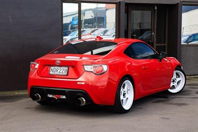 2012 Toyota 86 - Thumbnail
