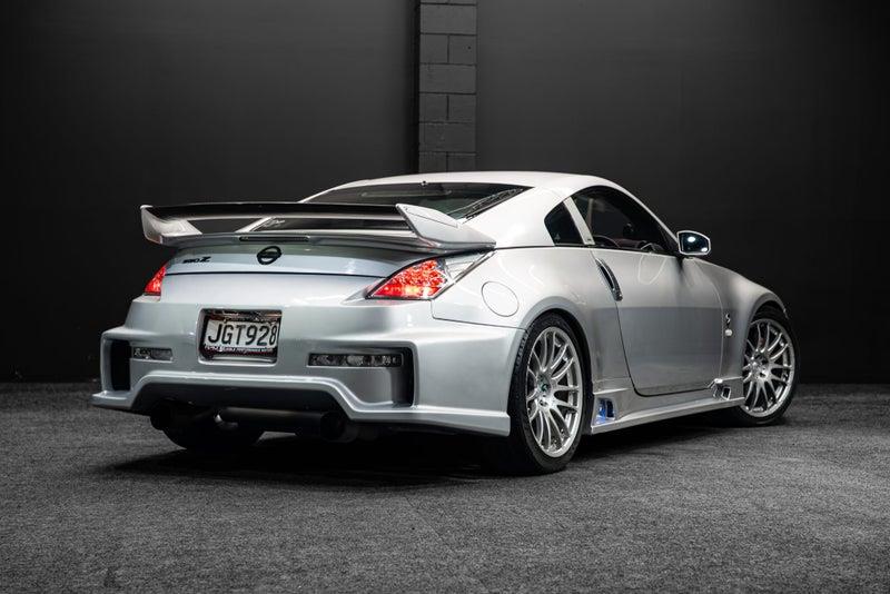 2005 Nissan Fairlady