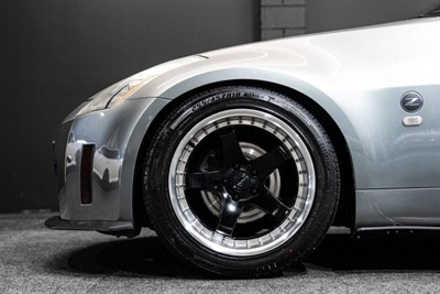 2002 Nissan Fairlady - Thumbnail