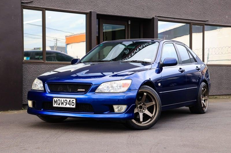 1999 Toyota Altezza