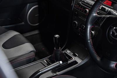 2006 Mazda Axela - Thumbnail