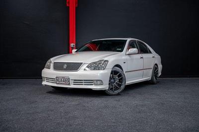 2005 Toyota Crown