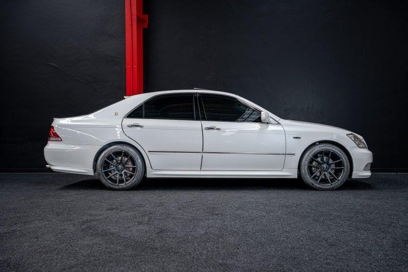 2005 Toyota Crown