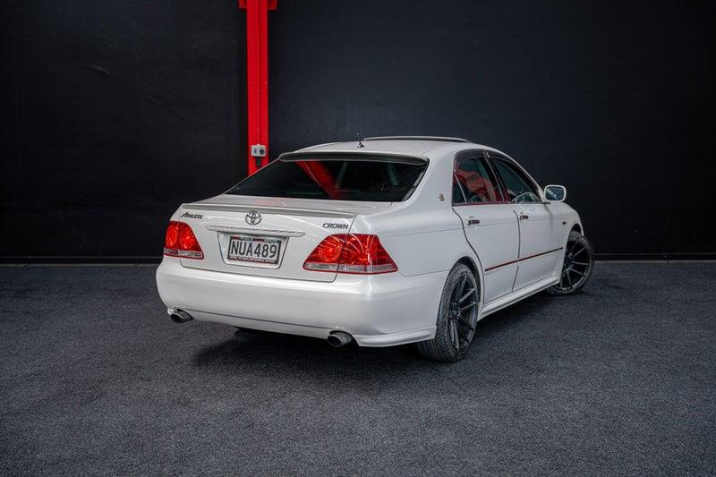 2005 Toyota Crown