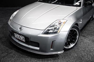 2005 Nissan 350Z - Thumbnail