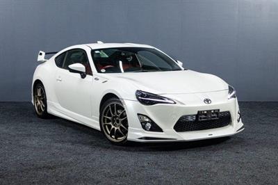 2012 Toyota 86 - Thumbnail