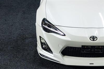 2012 Toyota 86 - Thumbnail