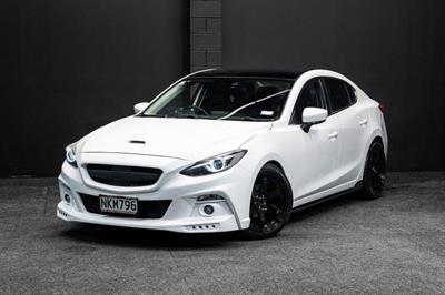 2015 Mazda Axela