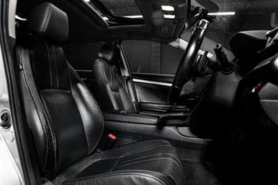 2016 Honda Civic - Thumbnail