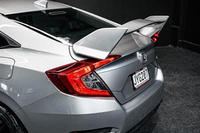 2016 Honda Civic - Thumbnail