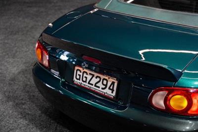 1998 Mazda Roadster - Thumbnail