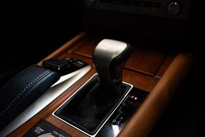 2015 Lexus LS 460 - Thumbnail