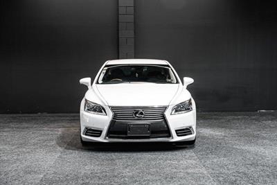 2015 Lexus LS 460 - Thumbnail