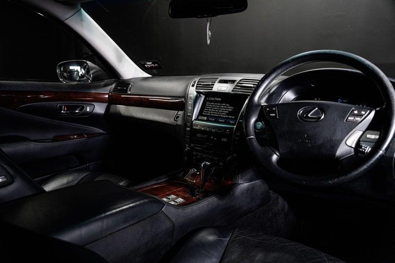 2007 Lexus LS 460