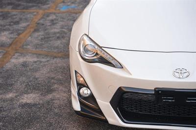 2012 Toyota 86 - Thumbnail