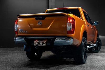 2016 Nissan Navara - Thumbnail