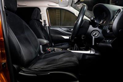 2016 Nissan Navara - Thumbnail