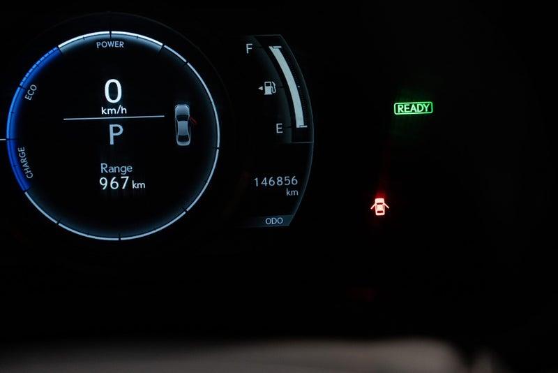 2014 Lexus IS 300h